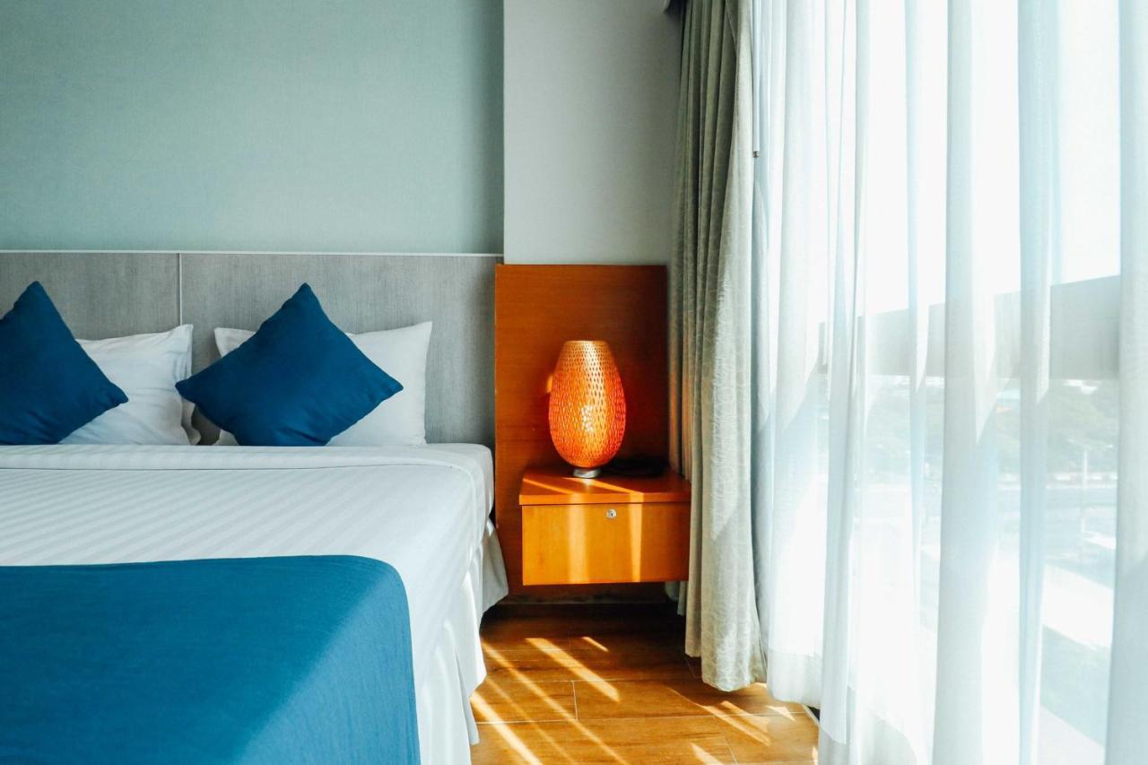 Crystal Jade Hotel Rayong Bagian luar foto