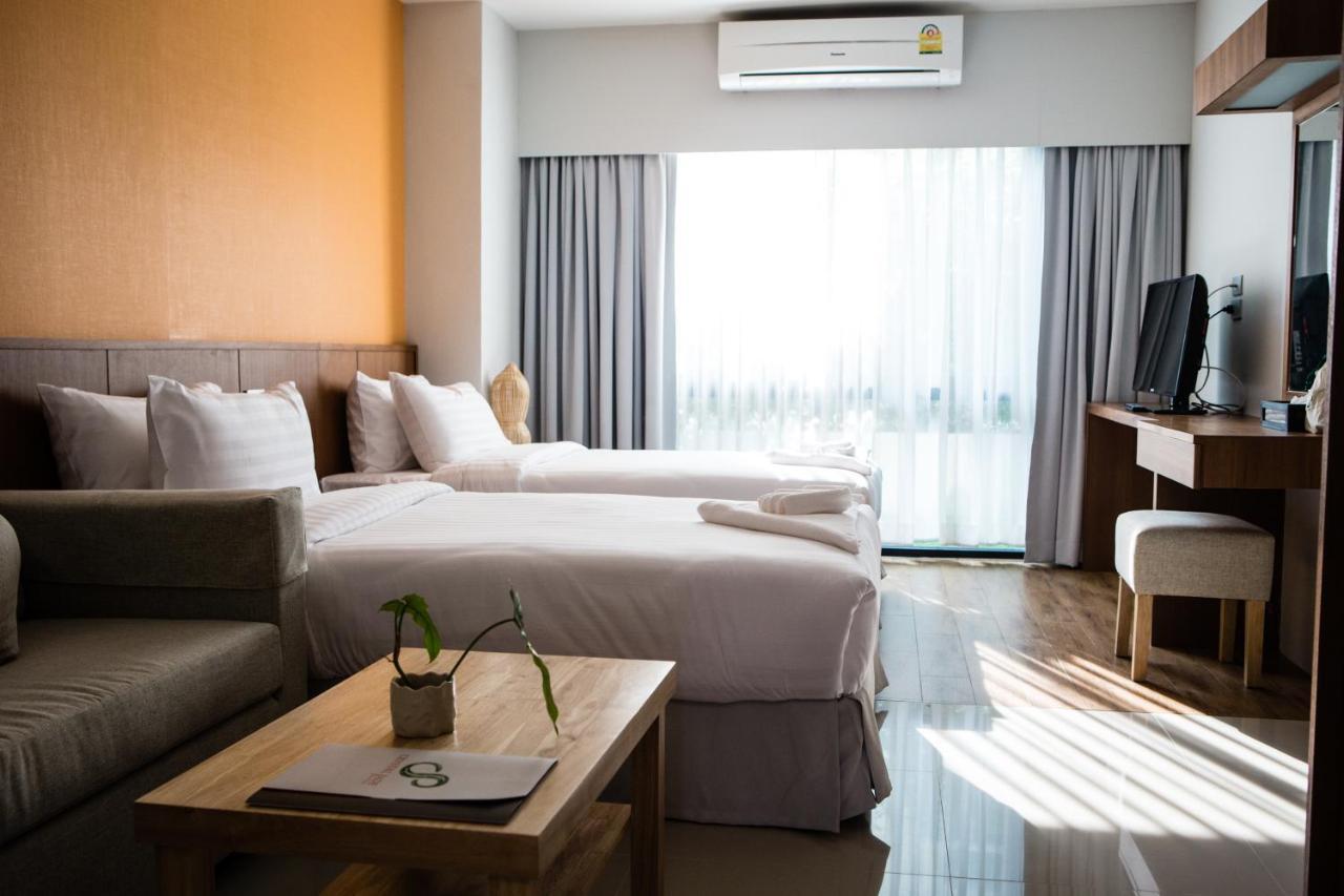 Crystal Jade Hotel Rayong Bagian luar foto