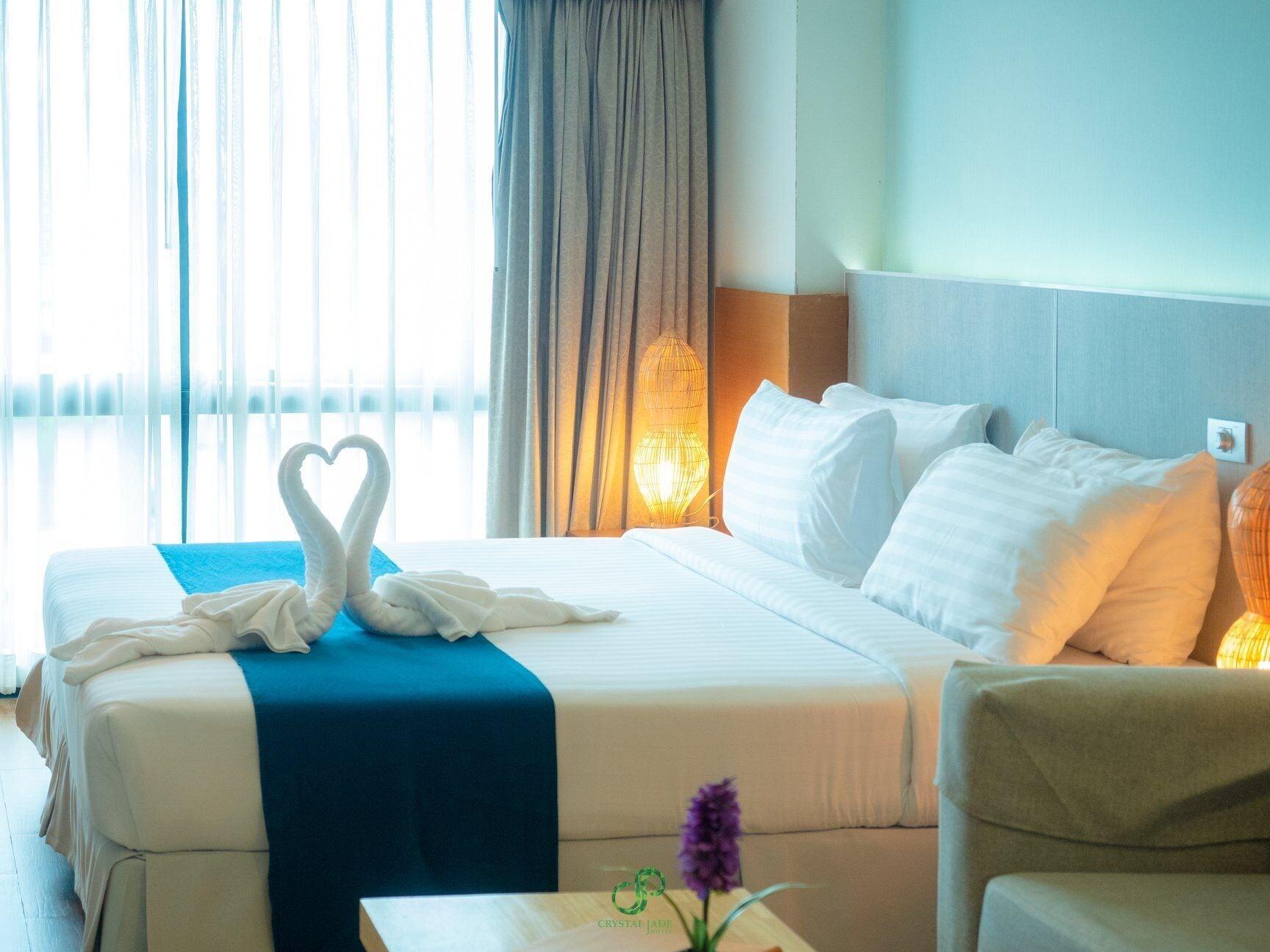 Crystal Jade Hotel Rayong Bagian luar foto