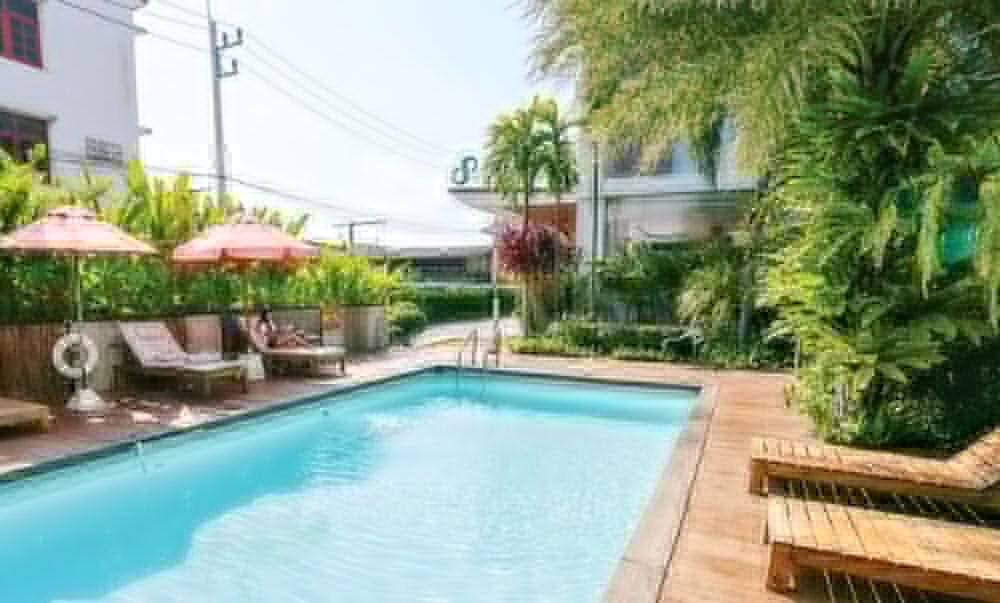 Crystal Jade Hotel Rayong Bagian luar foto