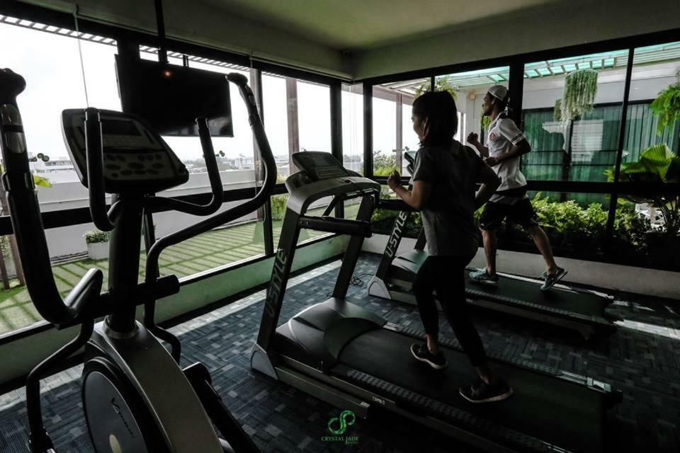 Crystal Jade Hotel Rayong Bagian luar foto